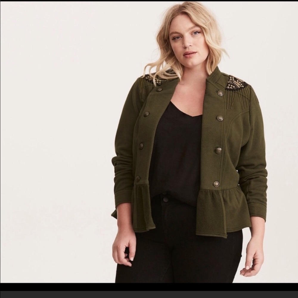 🎁☃️Torrid Military Jacket size 1